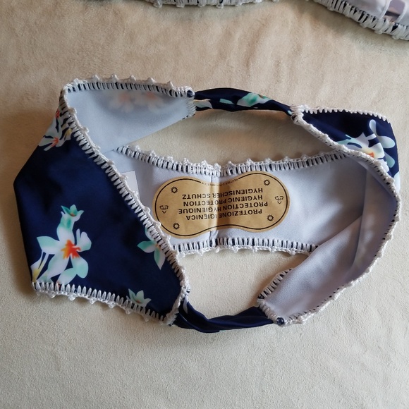 NWT LAST 1! Floral Boho Bikini w/Crocheted Edges - Picture 3 of 7